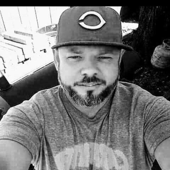 Meet your Posher, Robert - Picture 1 of 1